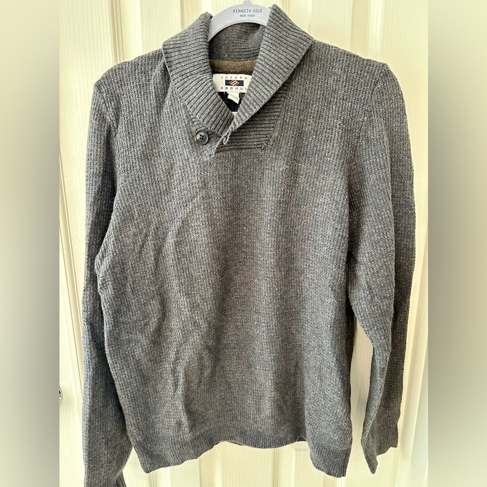 Joseph Abboud Gray V-Neck Sweater